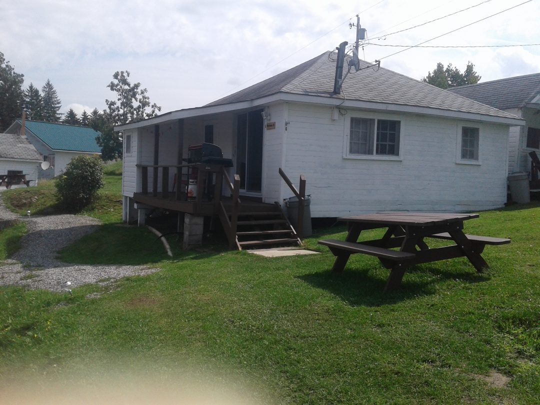 Minnehaha Cottage Resort Family Fishing and Camping in Port Loring